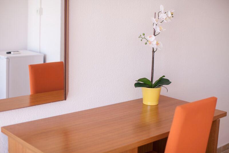 Hostal Los Pinos เอสกานา ภายนอก รูปภาพ