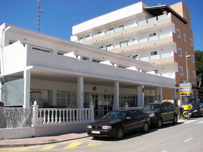 Hostal Los Pinos เอสกานา ภายนอก รูปภาพ